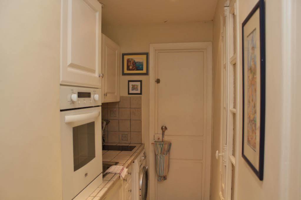 Very Charming Studio Apartment On Port In Cannes A Short Walk To Palais With Aircon And Internet 411 Kültér fotó